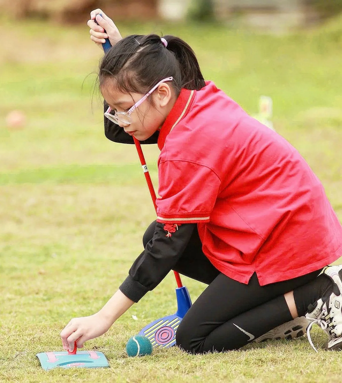 Golf là một bài tập thể dục vô cùng hiệu quả cho trẻ em - Golf giúp trẻ tập trung