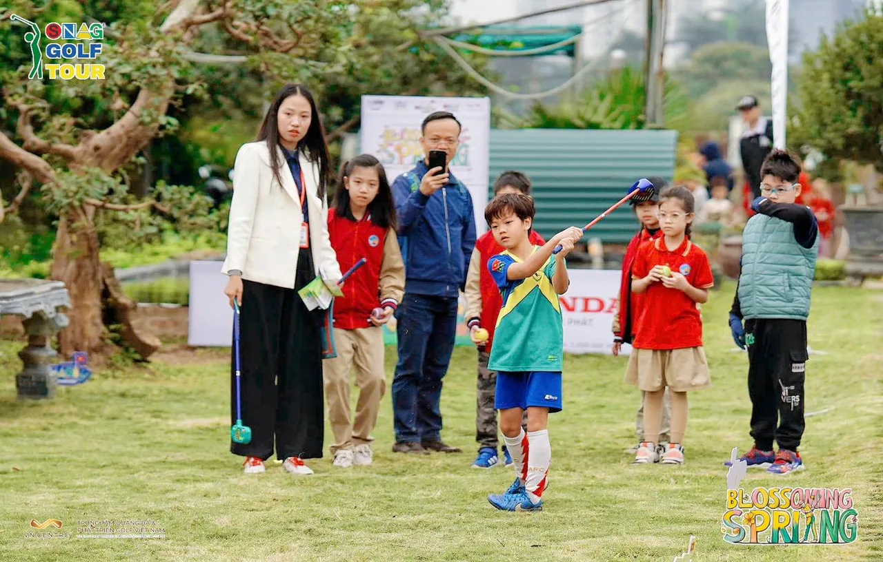 Luật golf cơ bản cho trẻ em và người mới - Golf là trò chơi theo lượt