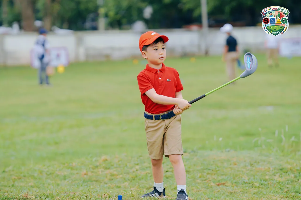 Buổi chơi SNAG Golf giúp trẻ tương tác cùng bạn bè